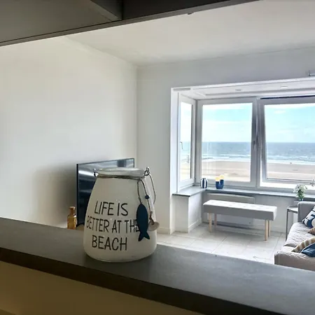 Appartamento Stijlvol 'claire' Met Frontaal Zeezicht *