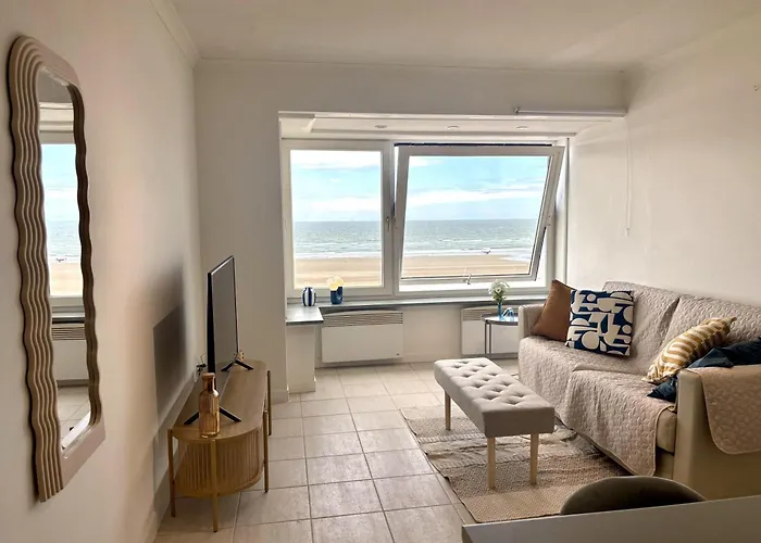 Stijlvol 'claire' Met Frontaal Zeezicht